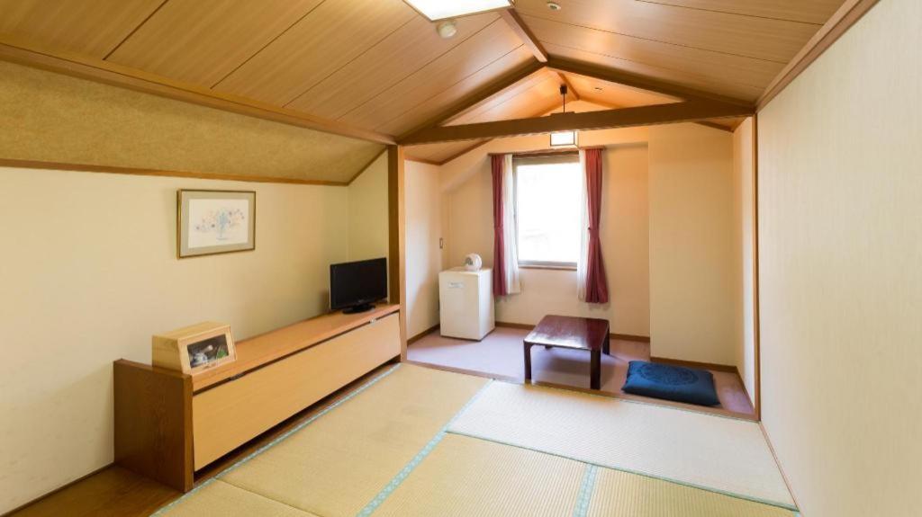 Washigatake Kogen Hotel Rainbow Gujō Exterior foto