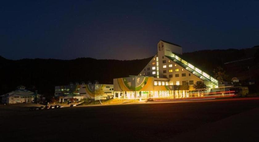 Washigatake Kogen Hotel Rainbow Gujō Exterior foto