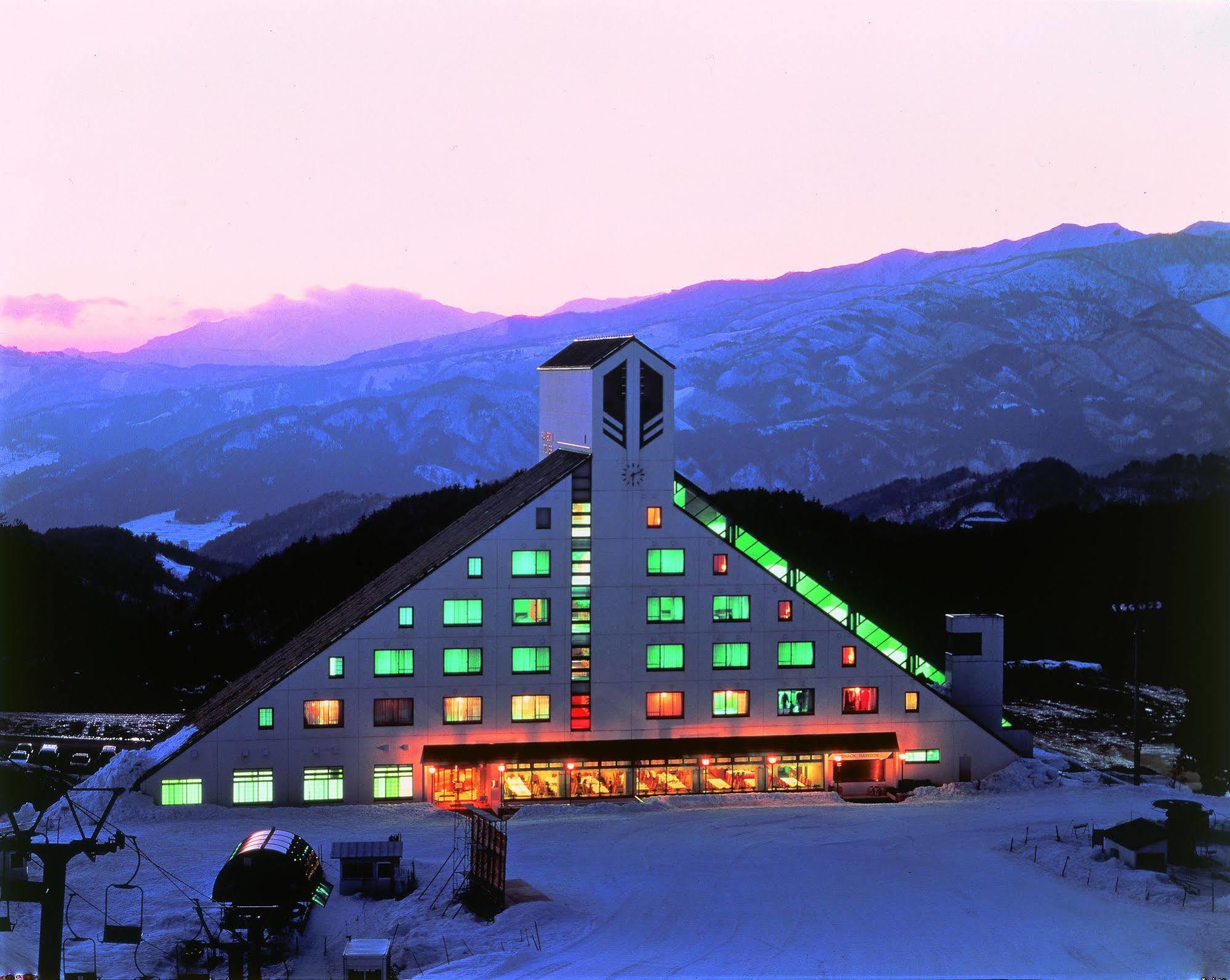 Washigatake Kogen Hotel Rainbow Gujō Exterior foto